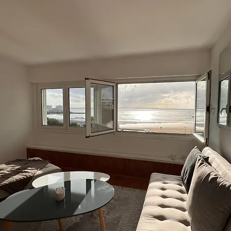 Avec Vue A Pontaillac Daire